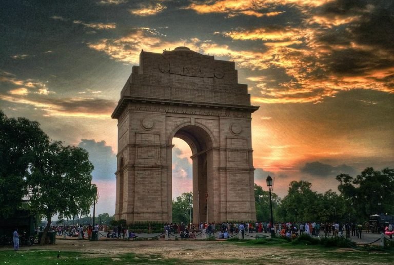 Delhi outstation taxi and traveller destination by Prisha Tour Travels
